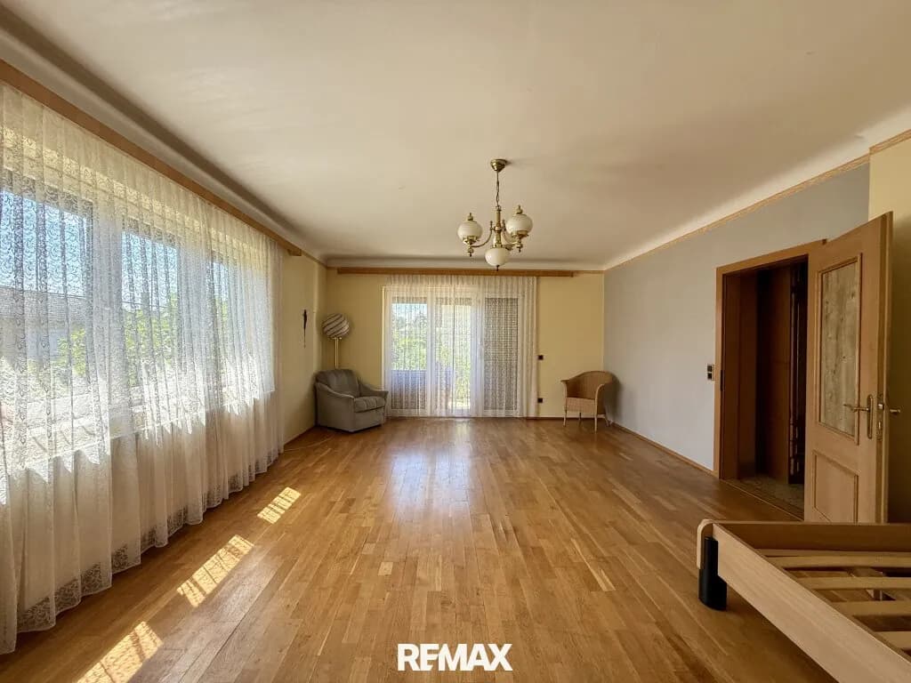 6-Zimmer-Haus kaufen in Baden – 210 m², € 579.000 – Bild 6 von 24