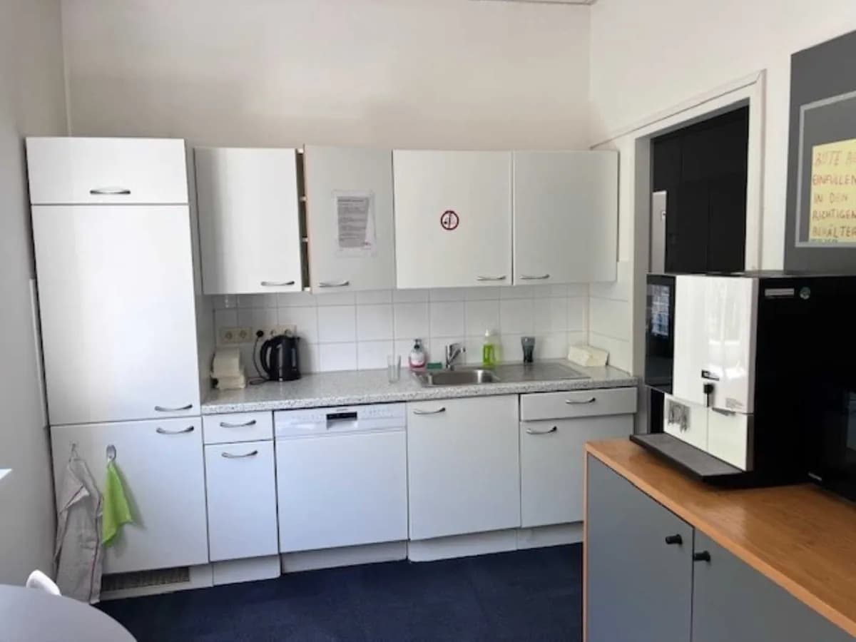 Gewerbeimmobilie mieten in Wien – 608 m², € 11 – Bild 4 von 15
