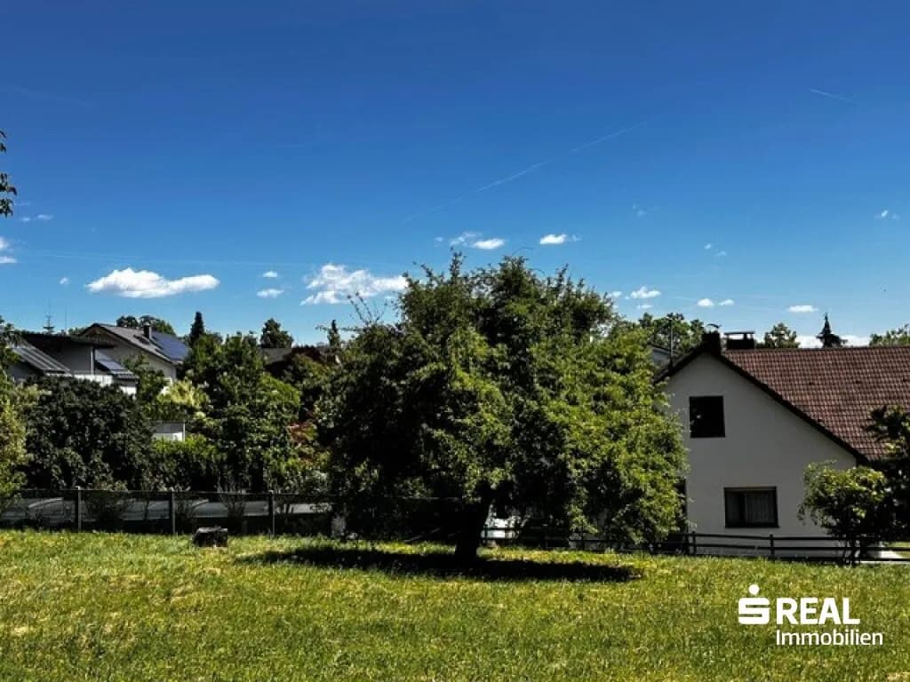 Grundstück kaufen in Linz Land – 896 m², € 740.000