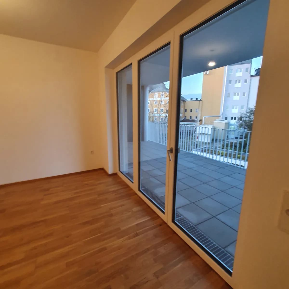 3-Zimmer-Wohnung mieten in Linz – 94 m², € 1.400 – Bild 9 von 10