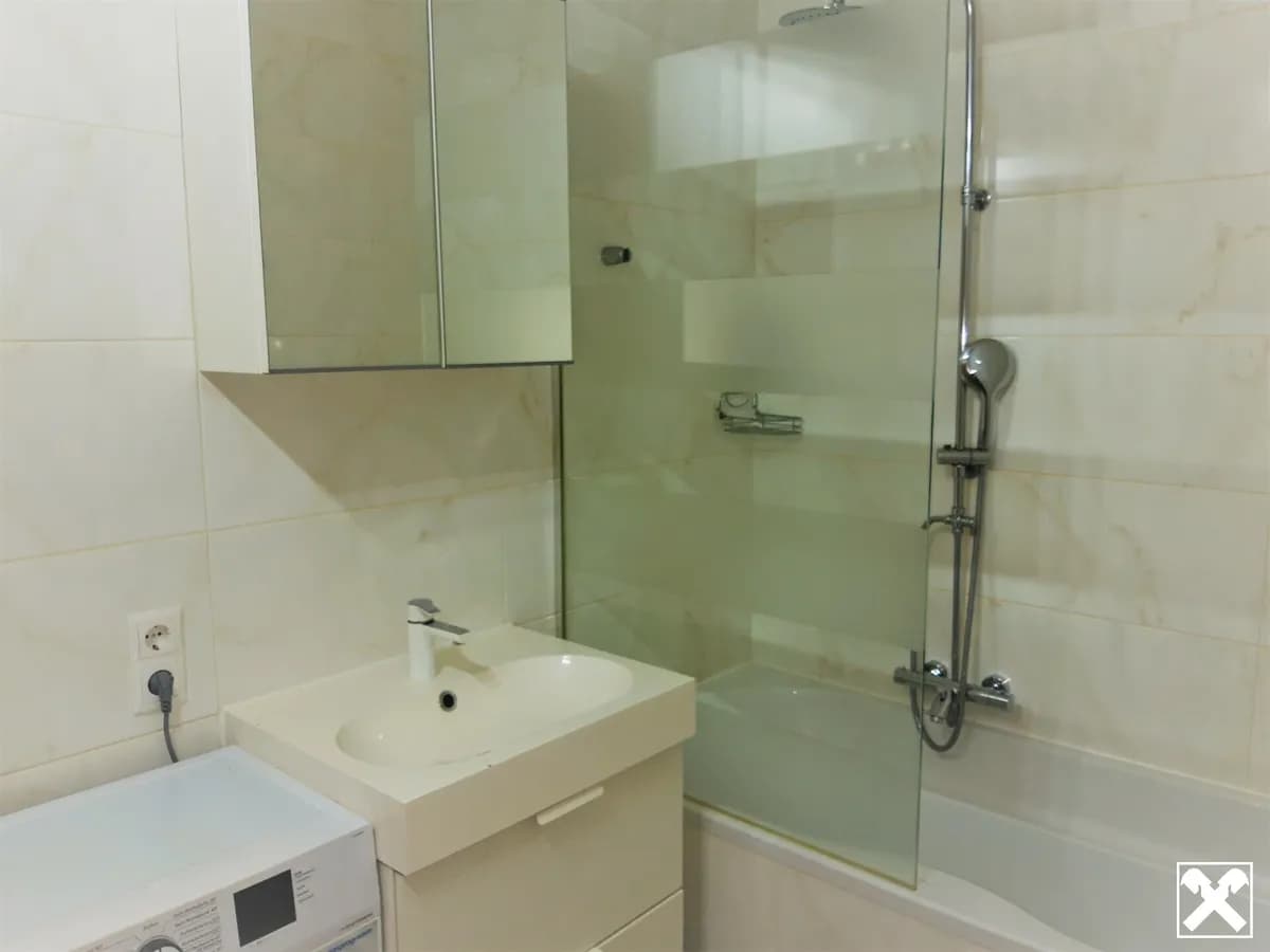 2-Zimmer-Wohnung kaufen in Mödling – 63 m², € 175.000 – Bild 8 von 8