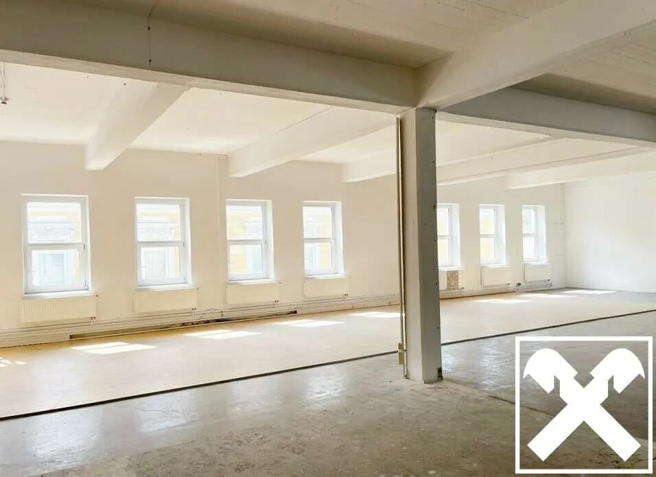 Gewerbeimmobilie mieten in Wels – 700 m², € 7.000