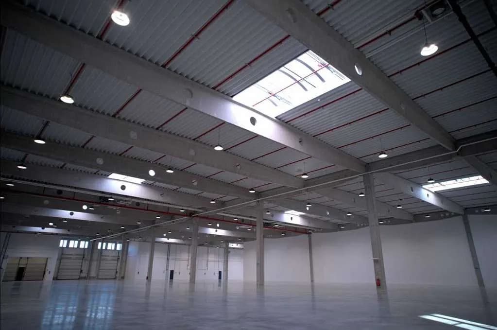 Gewerbeimmobilie mieten in Mistelbach – 13 850 m² – Bild 8 von 13