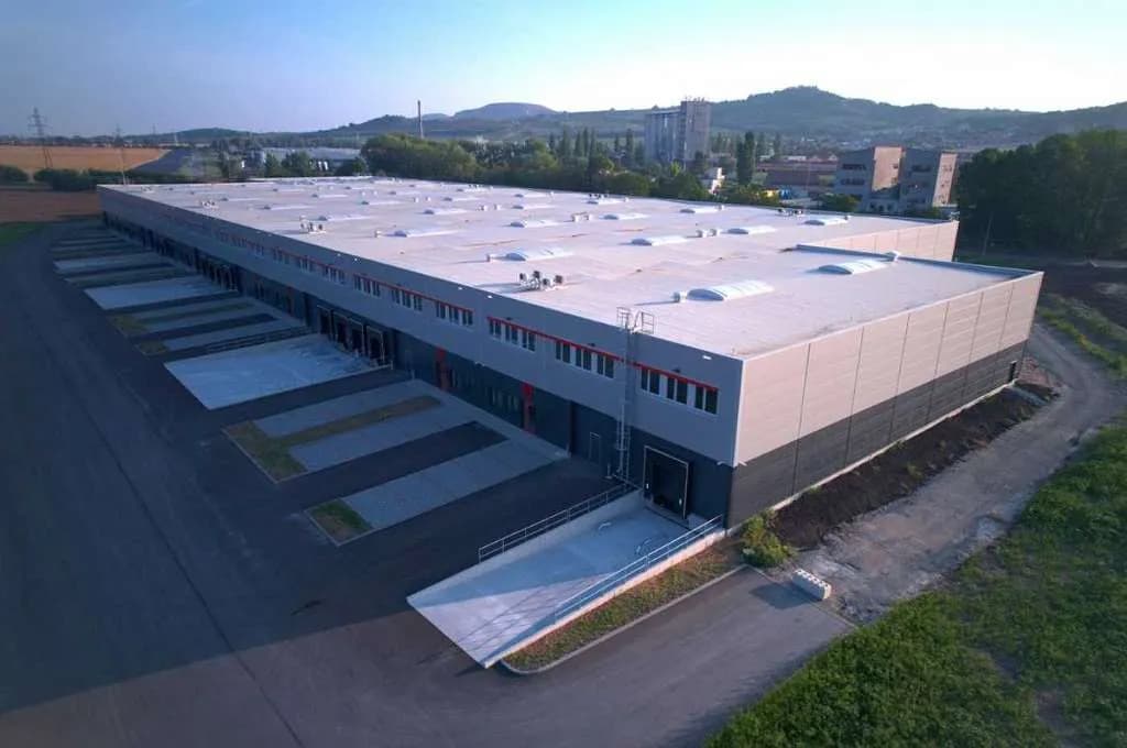 Gewerbeimmobilie mieten in Mistelbach – 13 850 m² – Bild 9 von 13