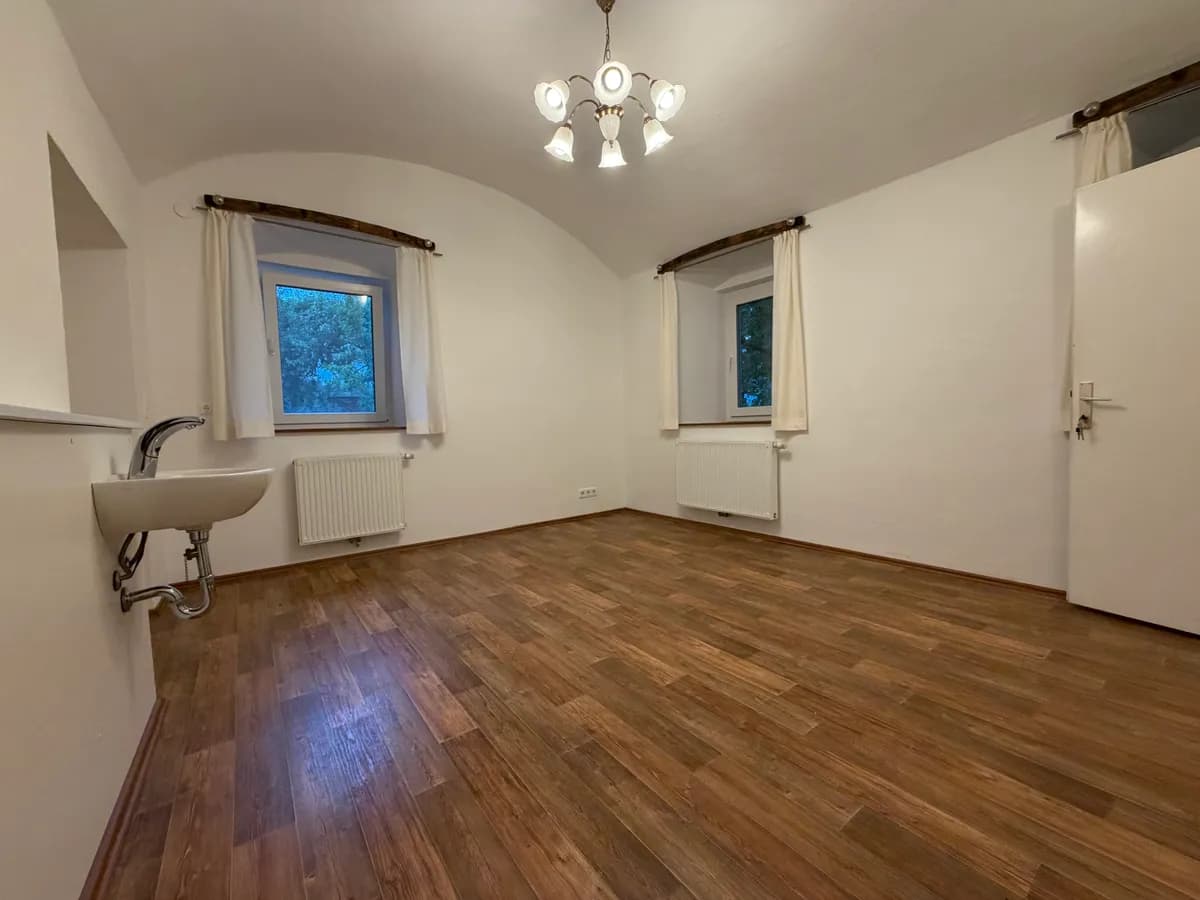 Gewerbeimmobilie mieten in Wolfsberg – 30 m², € 264 – Bild 2 von 9