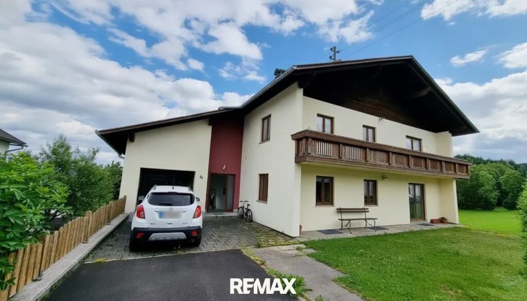 10-Zimmer-Haus mieten in Rohrbach – 190 m², € 1.200