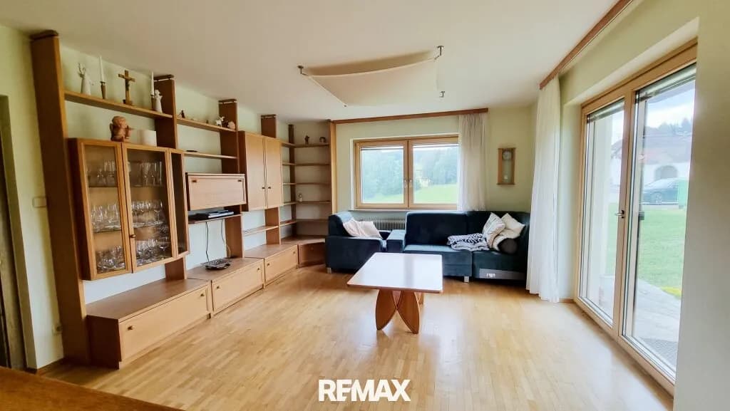 10-Zimmer-Haus mieten in Rohrbach – 190 m², € 1.200 – Bild 5 von 19