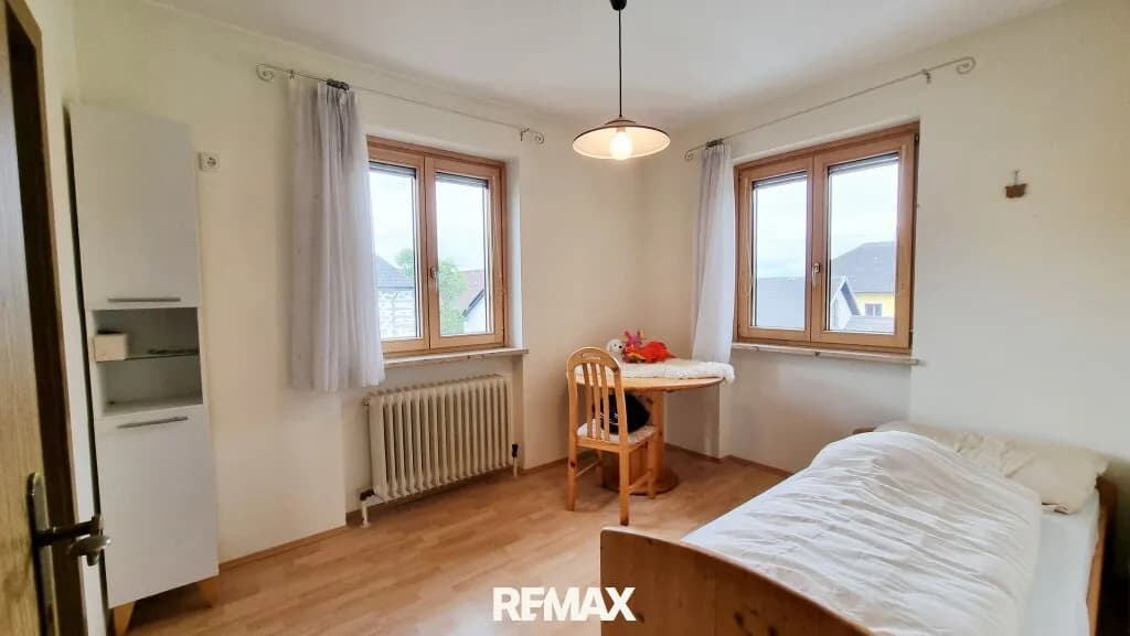 10-Zimmer-Haus mieten in Rohrbach – 190 m², € 1.200 – Bild 10 von 19