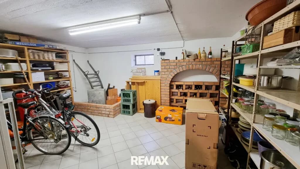 10-Zimmer-Haus mieten in Rohrbach – 190 m², € 1.200 – Bild 16 von 19