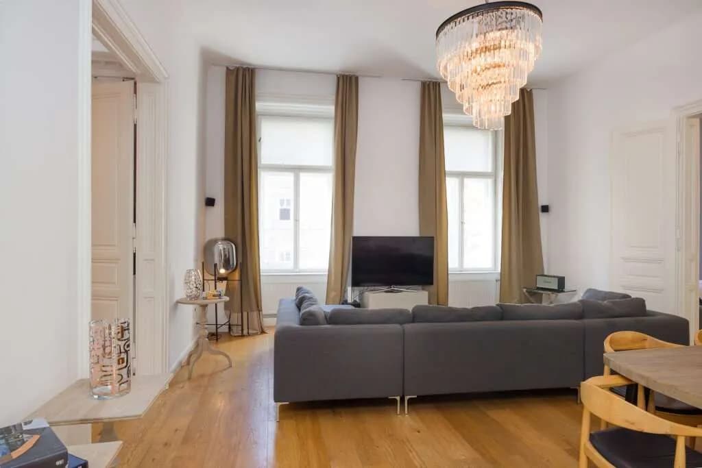 4-Zimmer-Wohnung mieten in Wien – 140 m², € 8.143