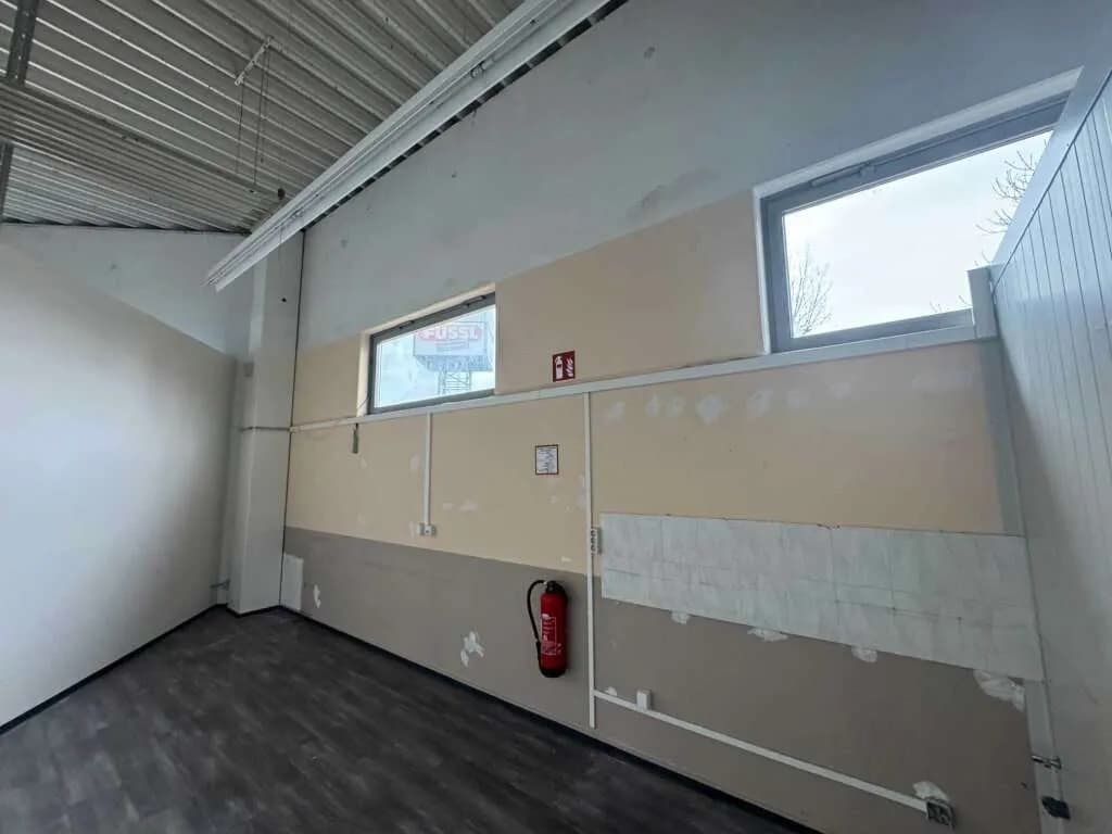 Gewerbeimmobilie kaufen in Grieskirchen – 940 m², € 2.340.000 – Bild 8 von 13