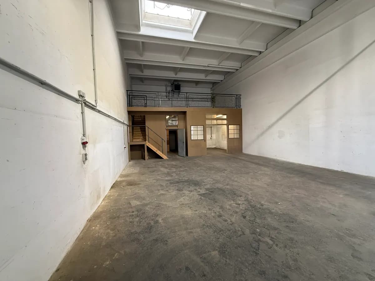 Gewerbeimmobilie mieten in Hallein – 150 m², € 1.926 – Bild 2 von 11