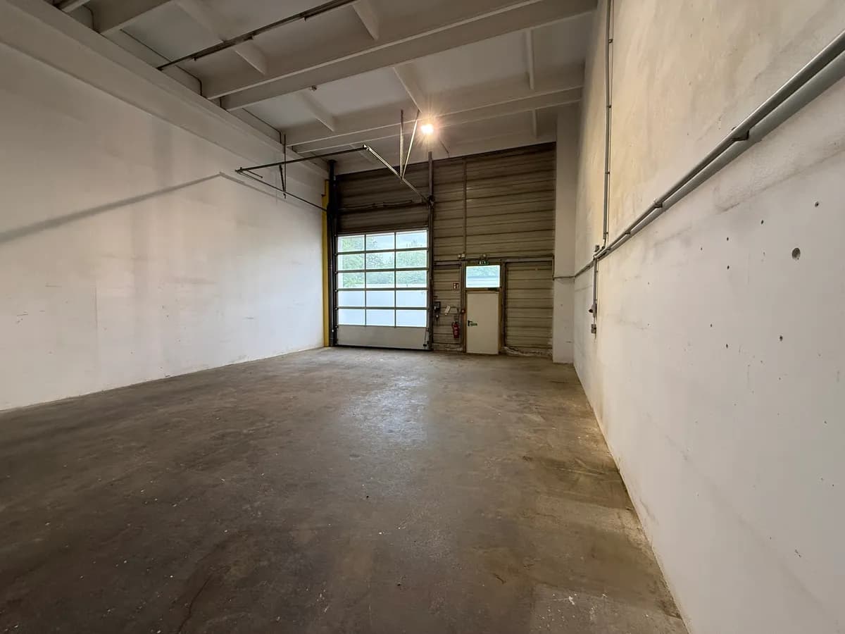 Gewerbeimmobilie mieten in Hallein – 150 m², € 1.926 – Bild 3 von 11