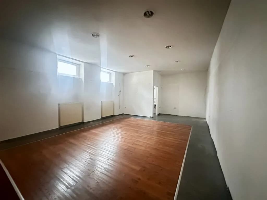 Gewerbeimmobilie mieten in Wien – 337 m², € 4.198 – Bild 8 von 18