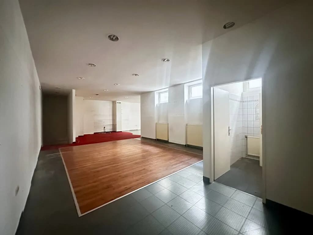 Gewerbeimmobilie mieten in Wien – 337 m², € 4.198 – Bild 9 von 18