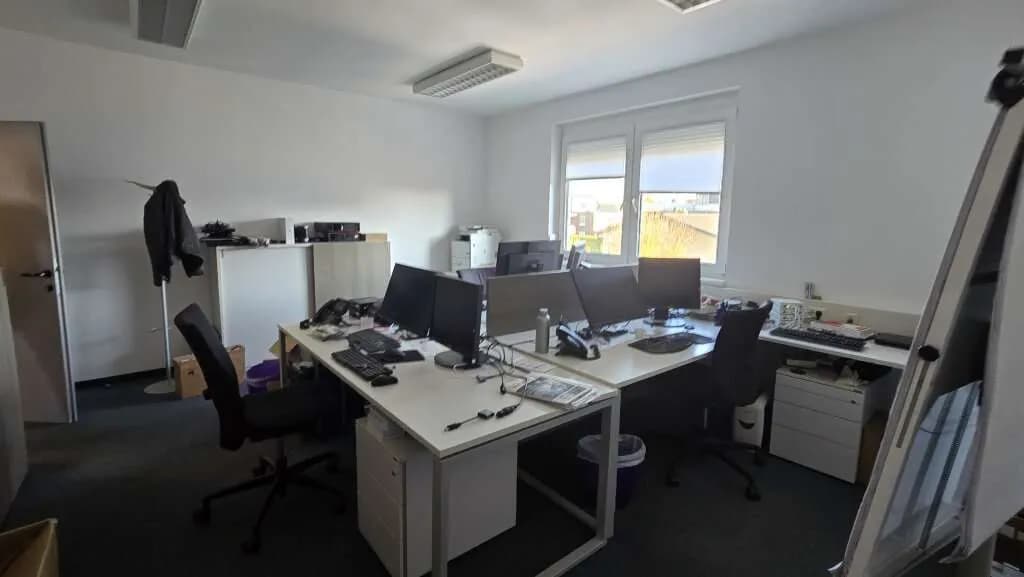 6-Zimmer-Gewerbeimmobilie mieten in Graz – 211 m², € 1.958 – Bild 4 von 7