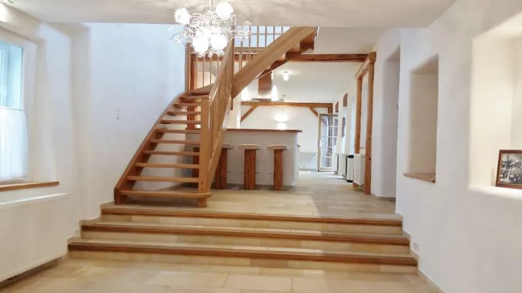 9-Zimmer-Haus mieten in Wien – 550 m², € 7.920 – Bild 5 von 20