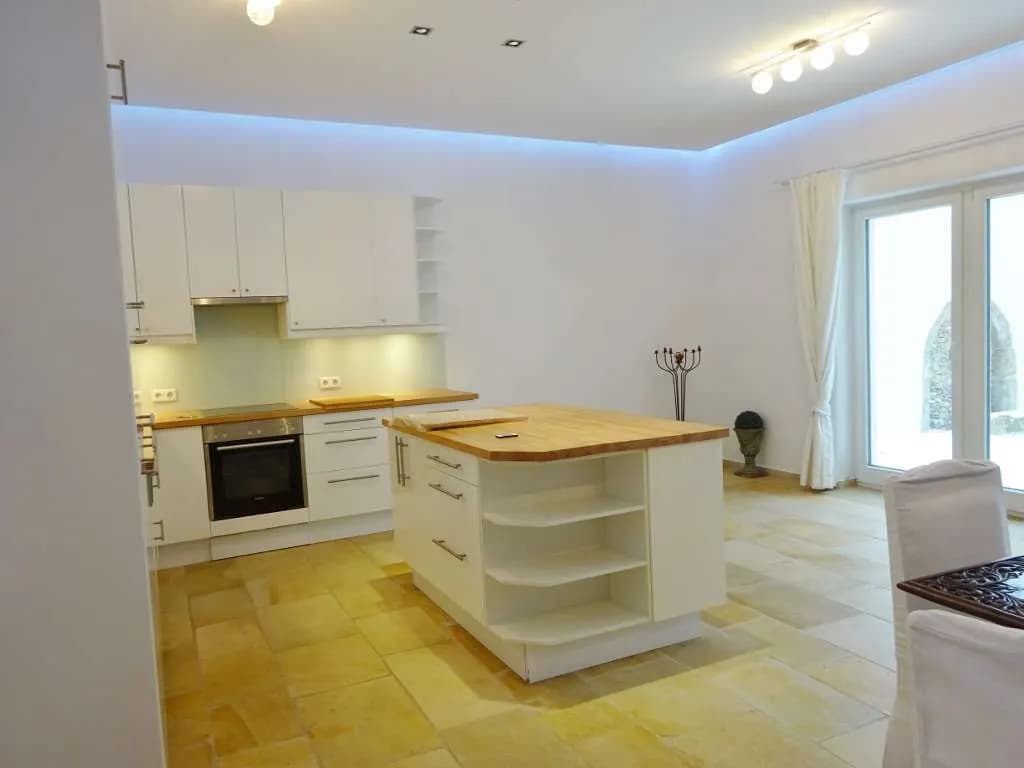 9-Zimmer-Haus mieten in Wien – 550 m², € 7.920 – Bild 11 von 20