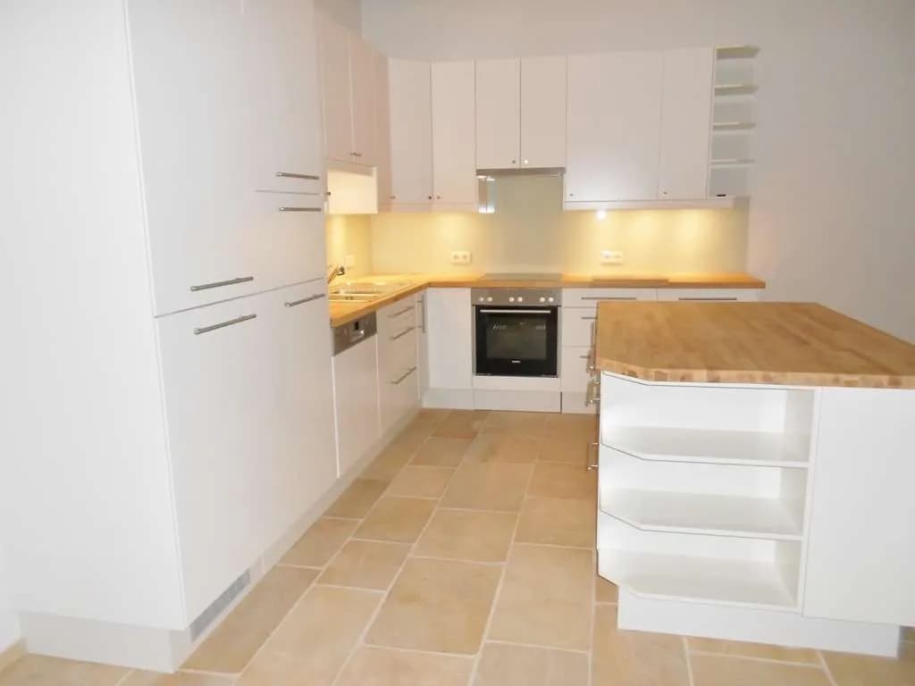 9-Zimmer-Haus mieten in Wien – 550 m², € 7.920 – Bild 12 von 20