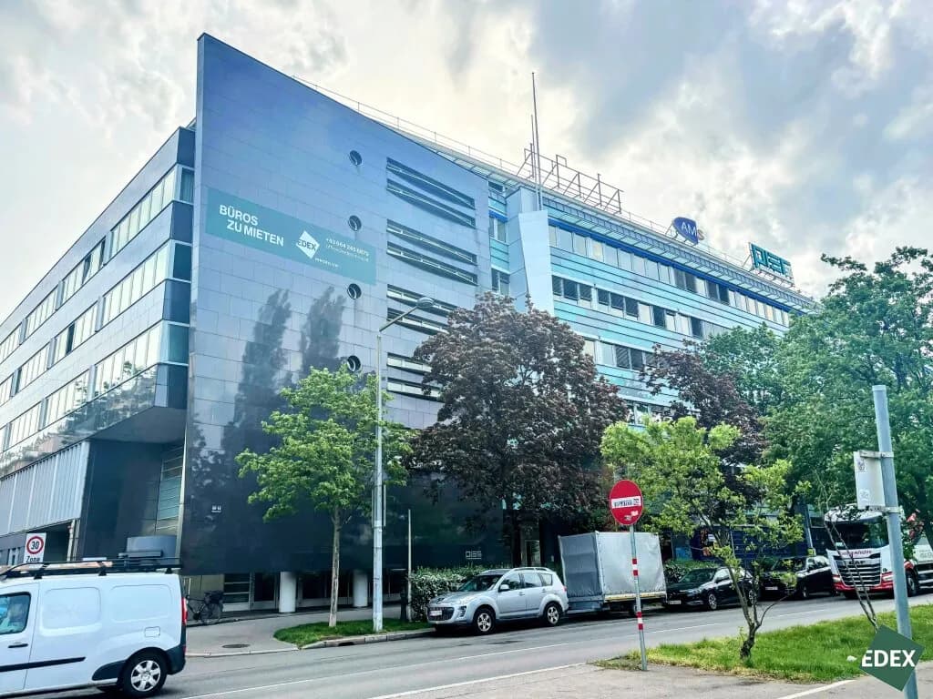 Gewerbeimmobilie mieten in Wien – 2 194 m², € 13