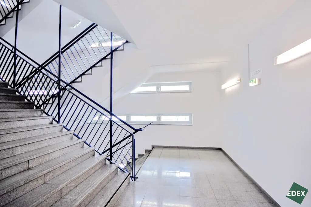 Gewerbeimmobilie mieten in Wien – 2 194 m², € 13 – Bild 8 von 10