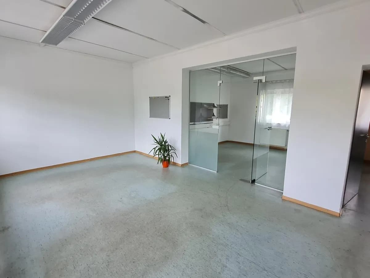 Gewerbeimmobilie mieten in Sankt Pölten Land – 116 m², € 1.112 – Bild 3 von 5