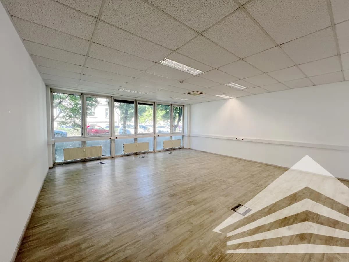 Gewerbeimmobilie mieten in Linz – 539 m², € 4.946 – Bild 3 von 12