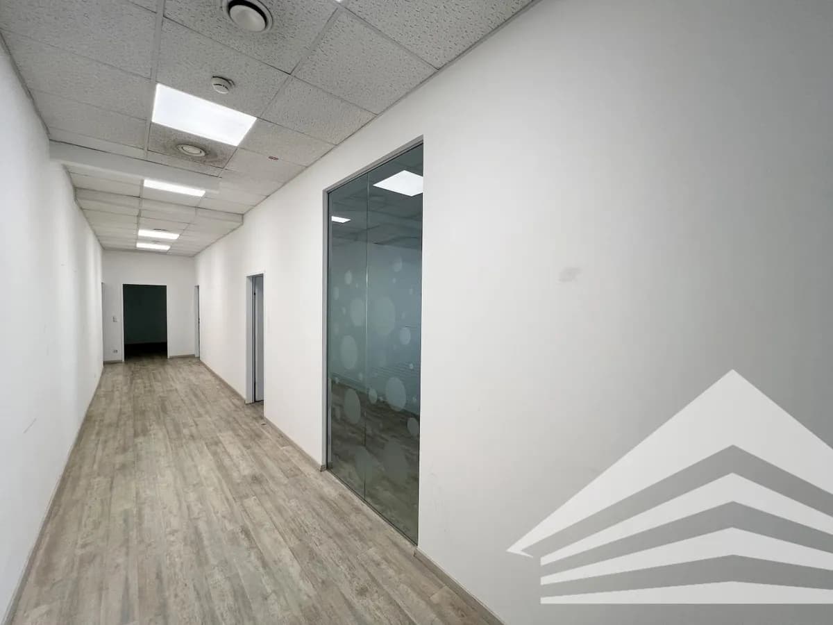 Gewerbeimmobilie mieten in Linz – 539 m², € 4.946 – Bild 9 von 12