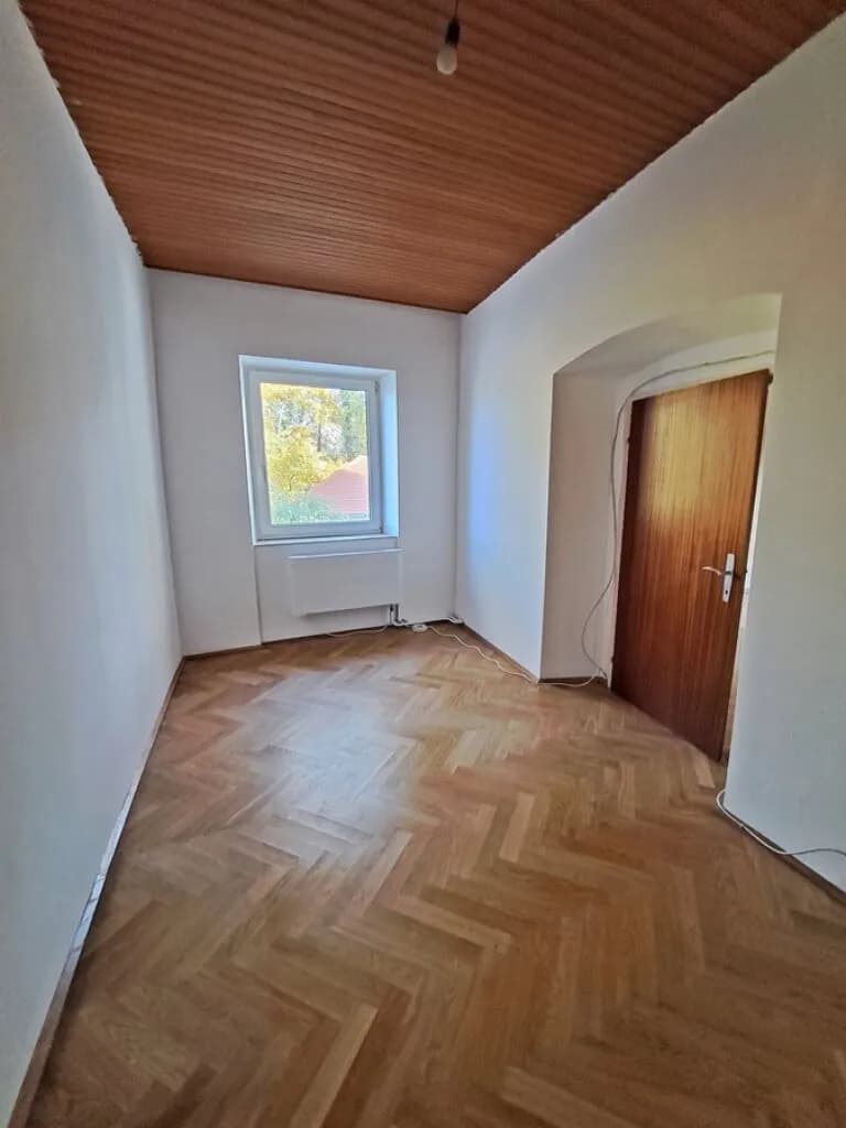 5-Zimmer-Wohnung mieten in Baden – 184 m², € 1.995 – Bild 5 von 24