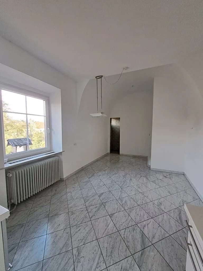 5-Zimmer-Wohnung mieten in Baden – 184 m², € 1.995 – Bild 8 von 24