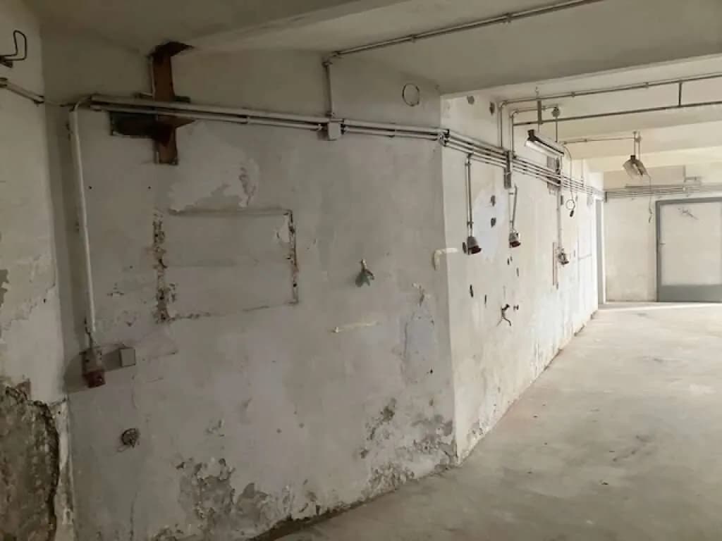 1-Zimmer-Gewerbeimmobilie mieten in Wien – 48 m², € 404 – Bild 2 von 16