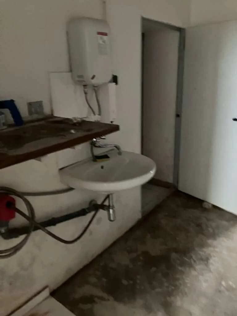 1-Zimmer-Gewerbeimmobilie mieten in Wien – 48 m², € 404 – Bild 11 von 16