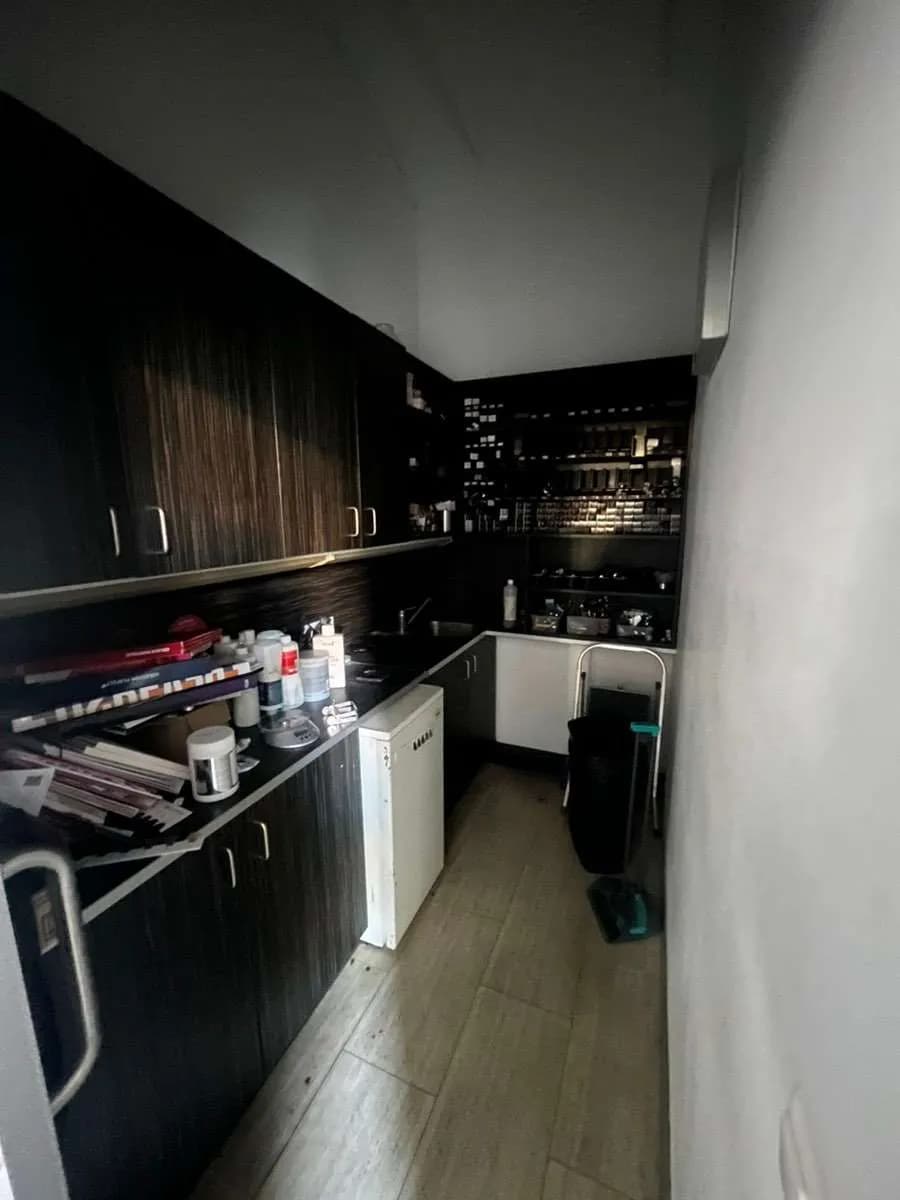 7-Zimmer-Gewerbeimmobilie mieten in Graz – 140 m², € 1.806 – Bild 12 von 16