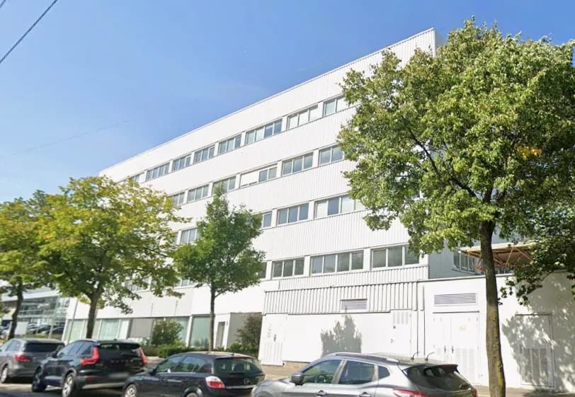 Gewerbeimmobilie mieten in Wien – 2 325 m², € 10