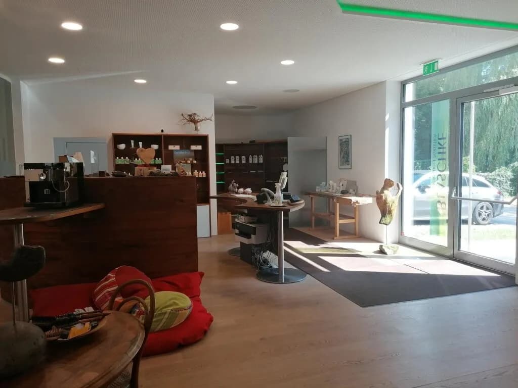 Gewerbeimmobilie mieten in Ried im Innkreis – 7 m², € 3.129 – Bild 3 von 16