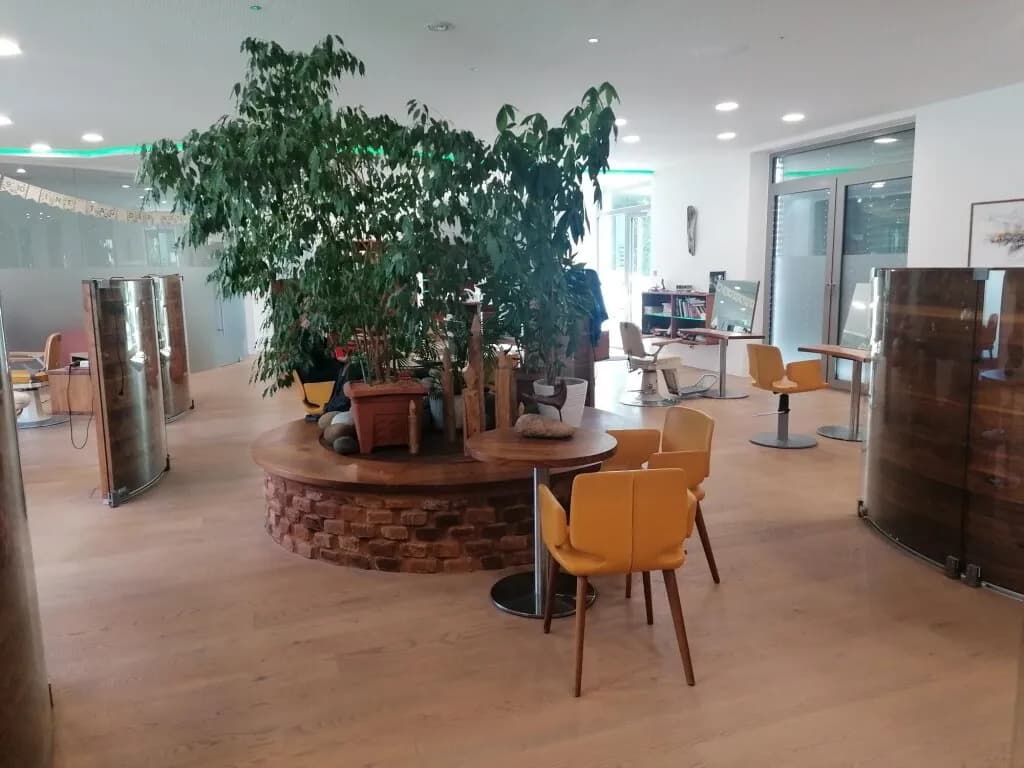 Gewerbeimmobilie mieten in Ried im Innkreis – 7 m², € 3.129 – Bild 9 von 16