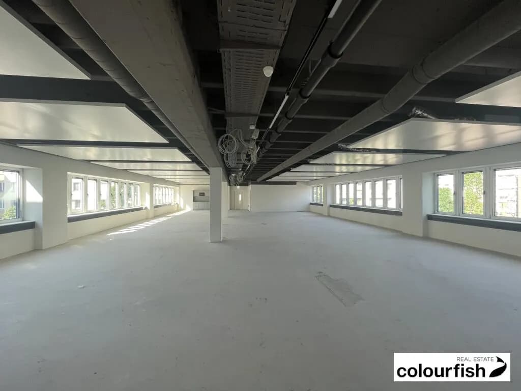 Gewerbeimmobilie mieten in Wien – 916 m², € 20.060