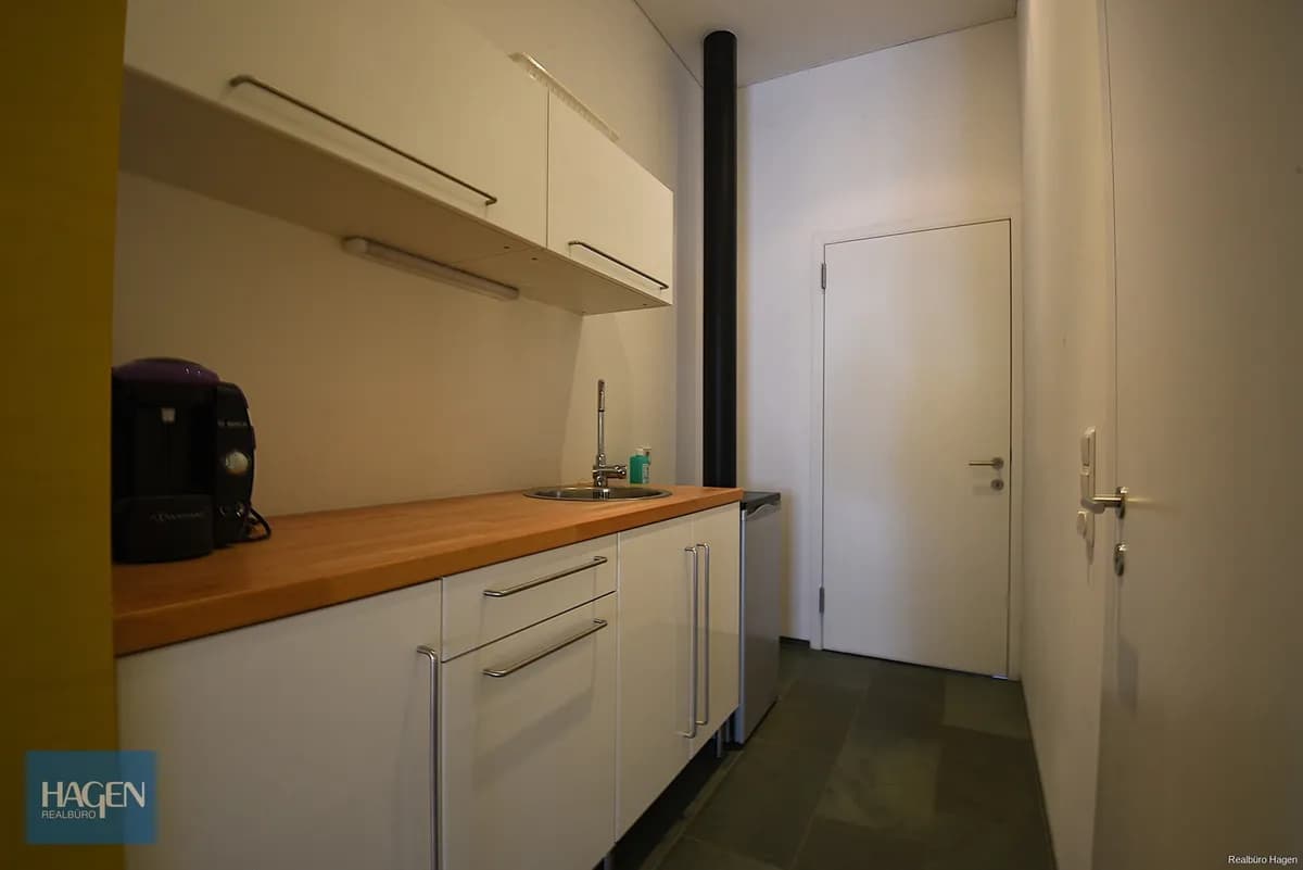 4-Zimmer-Gewerbeimmobilie mieten in Dornbirn – 230 m², € 1.750 – Bild 6 von 8