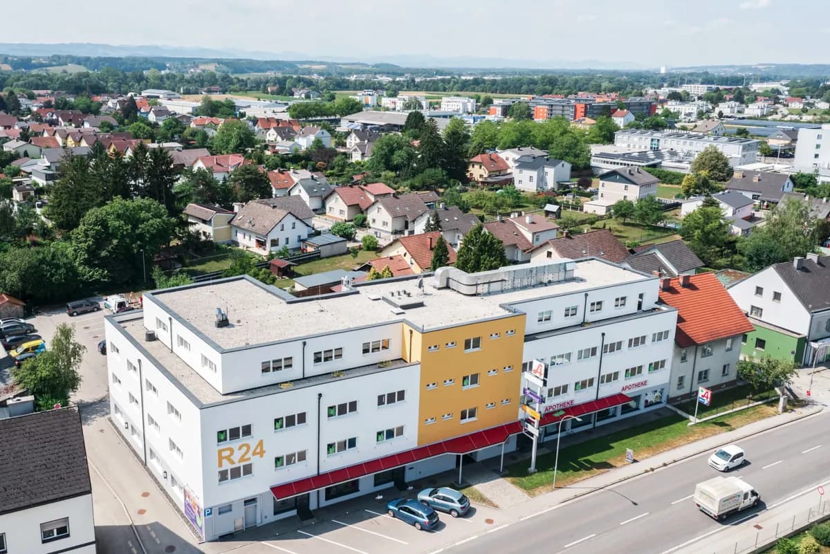 12-Zimmer-Gewerbeimmobilie mieten in Amstetten – 400 m², € 4.779 – Bild 3 von 17
