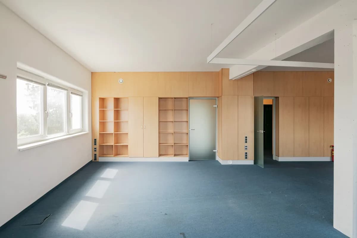 12-Zimmer-Gewerbeimmobilie mieten in Amstetten – 400 m², € 4.779 – Bild 10 von 17