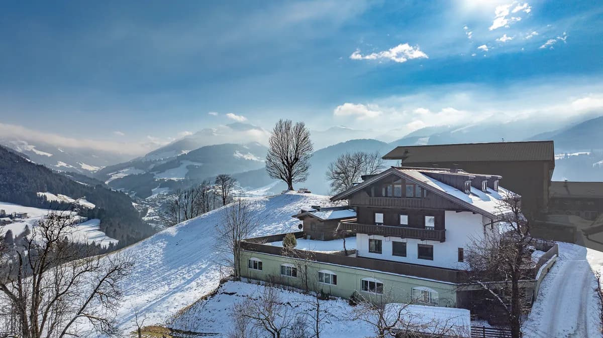 11-Zimmer-Haus kaufen in Kufstein – 334,9 m² – Bild 2 von 24