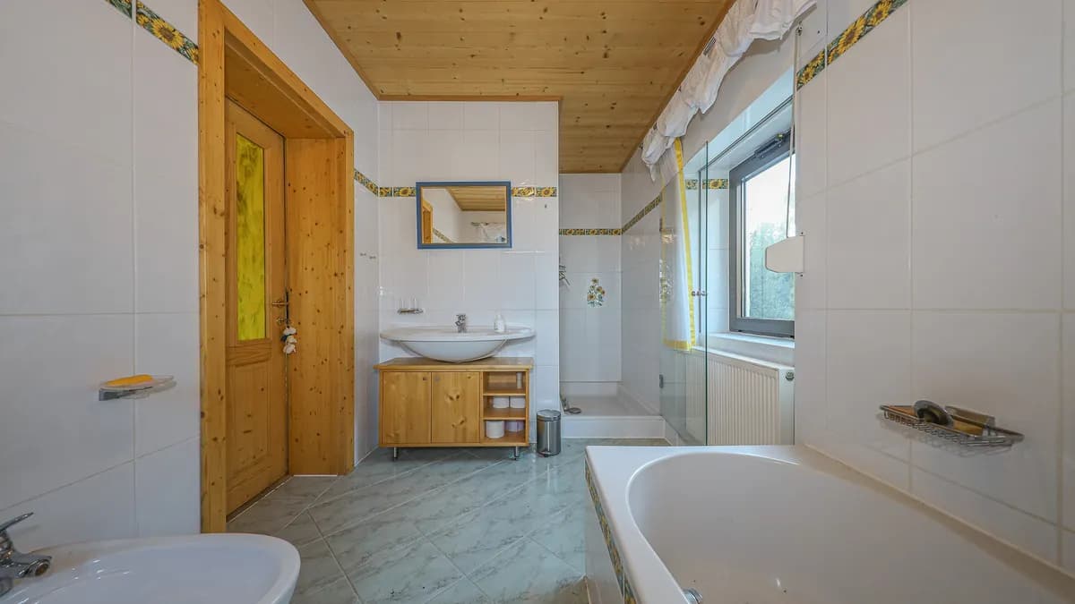 11-Zimmer-Haus kaufen in Kufstein – 334,9 m² – Bild 13 von 24