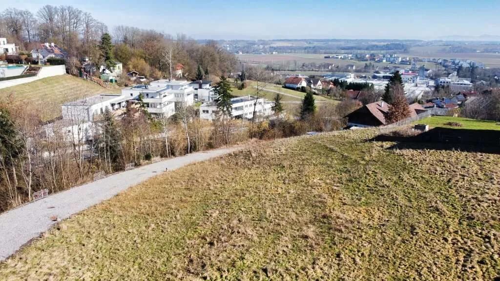 Grundstück kaufen in Linz Land – 4 001 m², € 879.000 – Bild 4 von 6