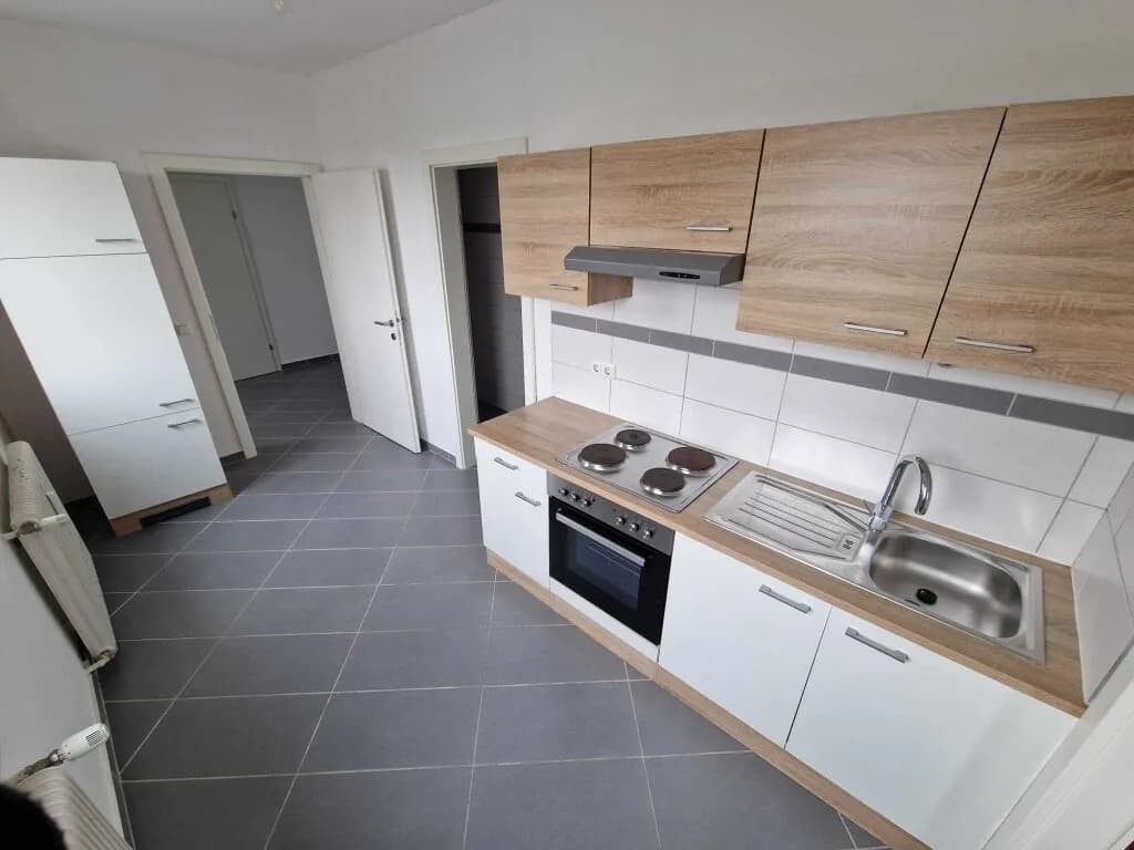 20-Zimmer-Gewerbeimmobilie kaufen in Linz Land – 519,26 m², € 1.190.000 – Bild 20 von 36