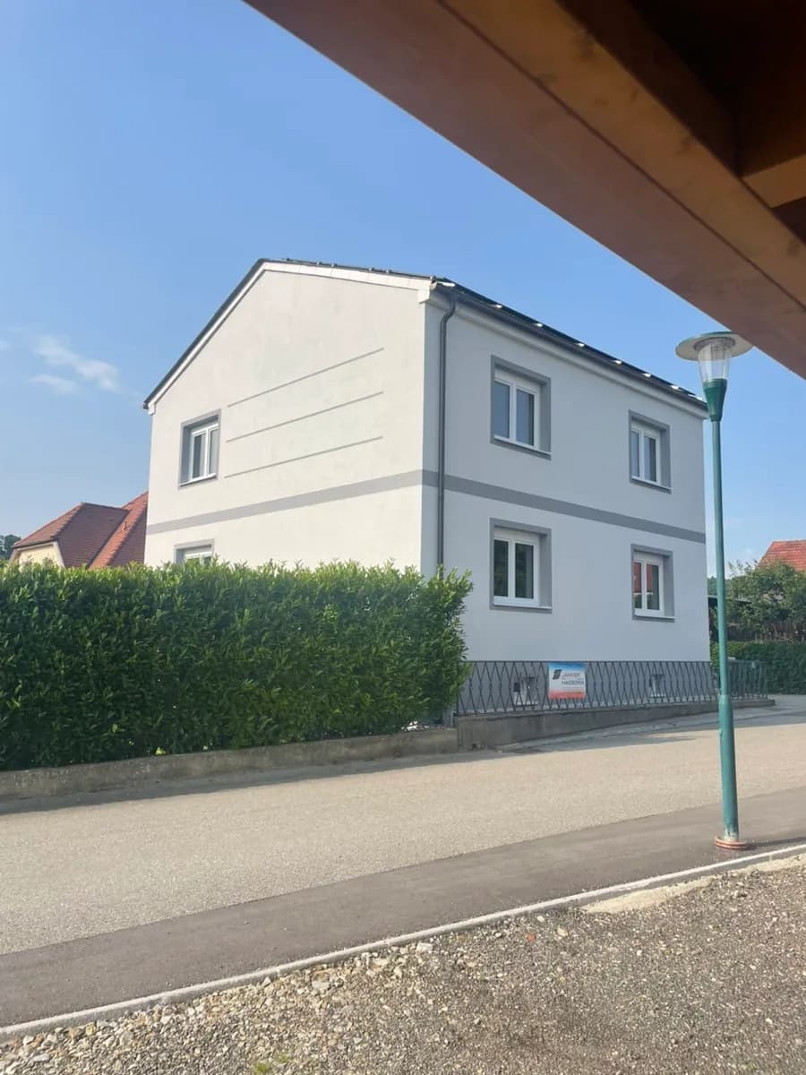 5-Zimmer-Haus mieten in Sankt Pölten Land – 150 m², € 1.500 – Bild 2 von 12
