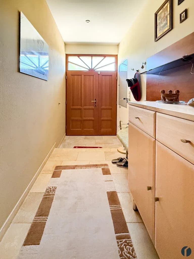 7-Zimmer-Haus mieten in Tulln – 238,77 m², € 2.500 – Bild 19 von 38