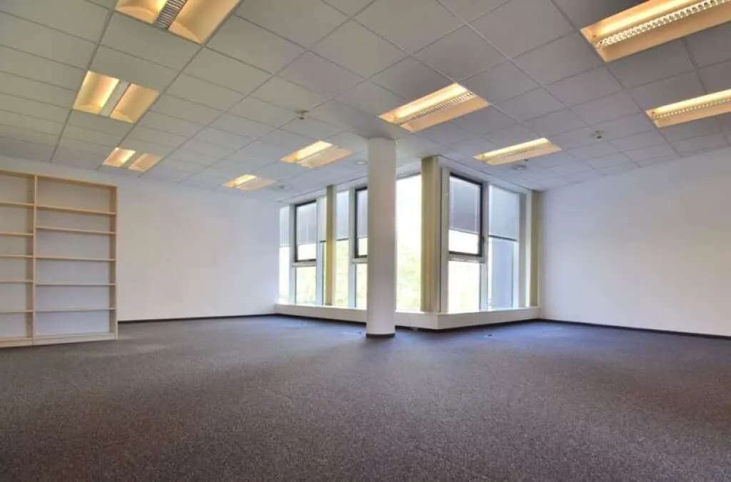 Gewerbeimmobilie mieten in Linz – 1 501 m², € 17.606 – Bild 4 von 13