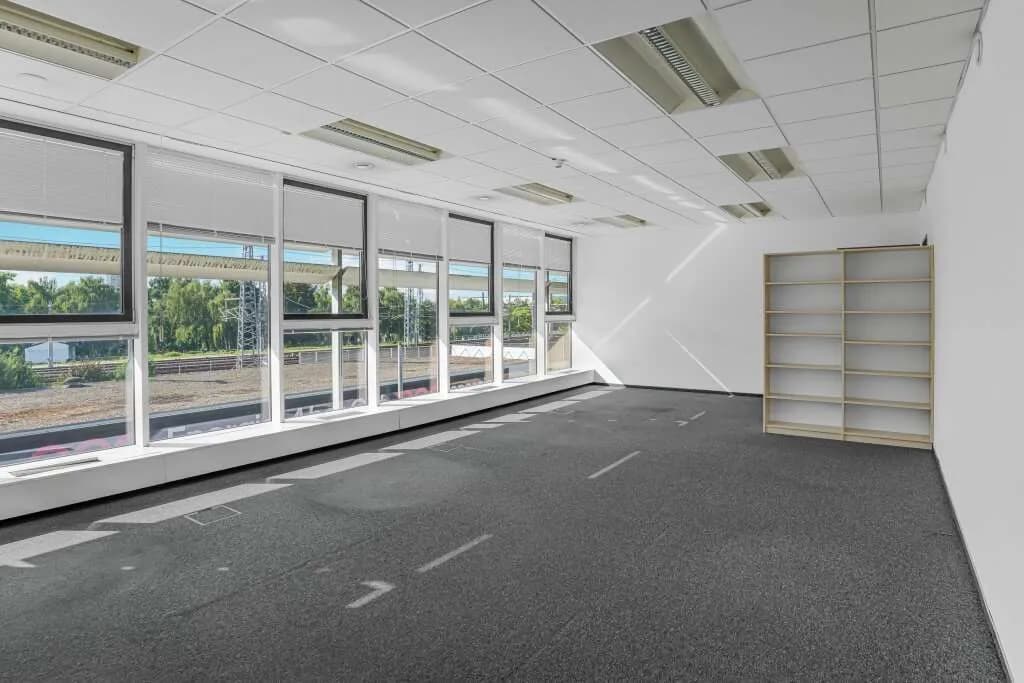 Gewerbeimmobilie mieten in Linz – 1 037 m², € 12.782 – Bild 10 von 10
