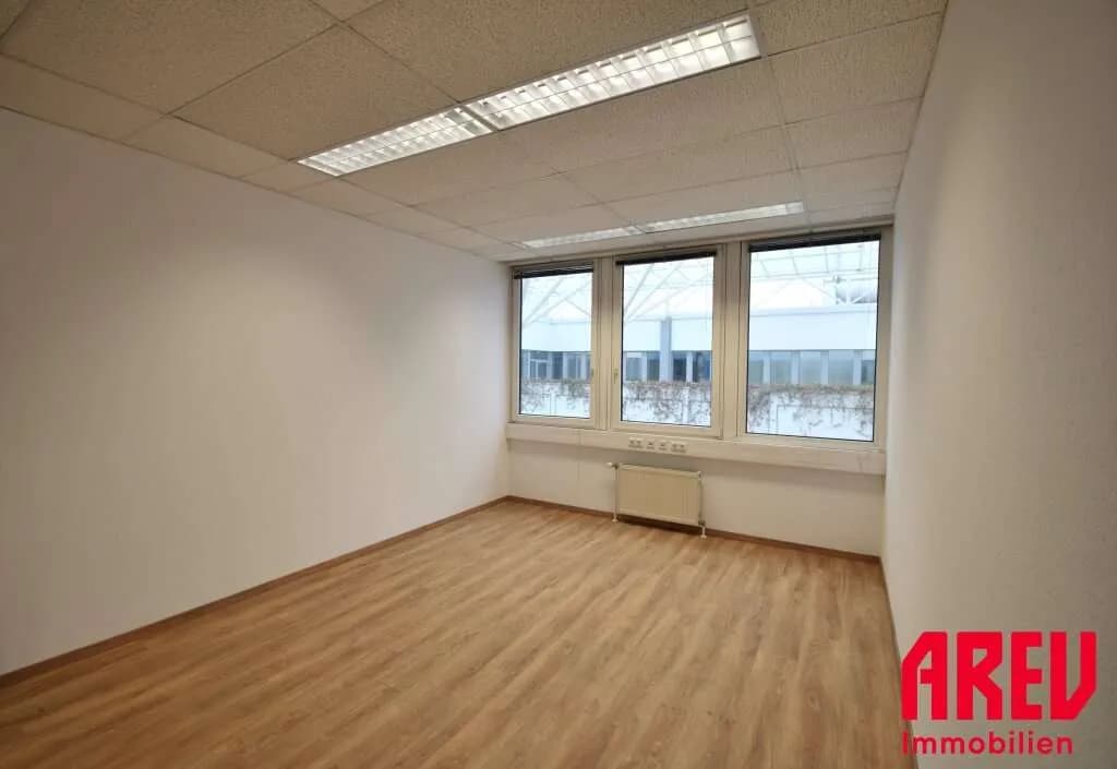 Gewerbeimmobilie mieten in Linz Land – 28 m², € 344 – Bild 4 von 5