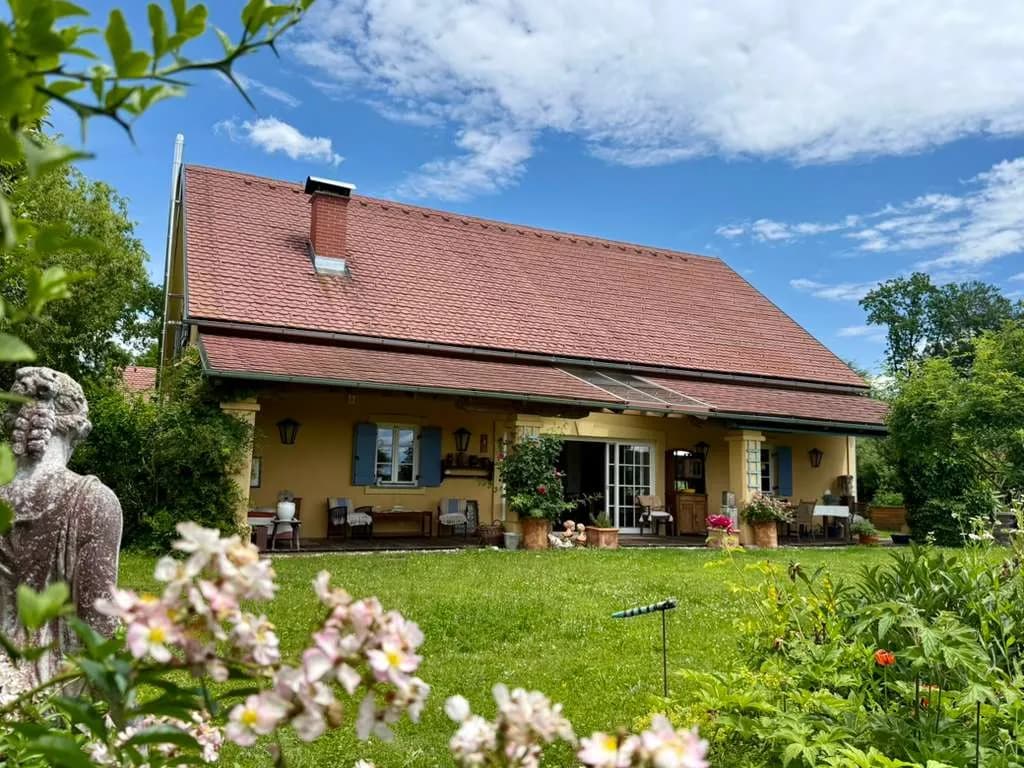 Haus kaufen in Leibnitz – 240 m², € 729.000